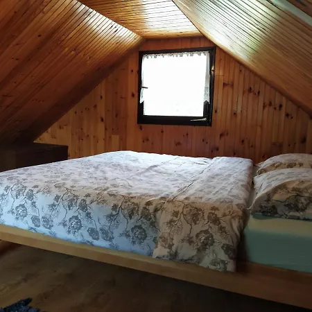 Apartmani San Plitvicka Jezera Exterior photo