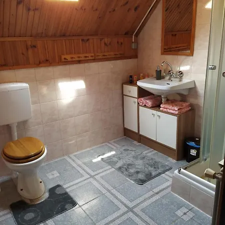 Apartmani San Plitvicka Jezera Exterior photo